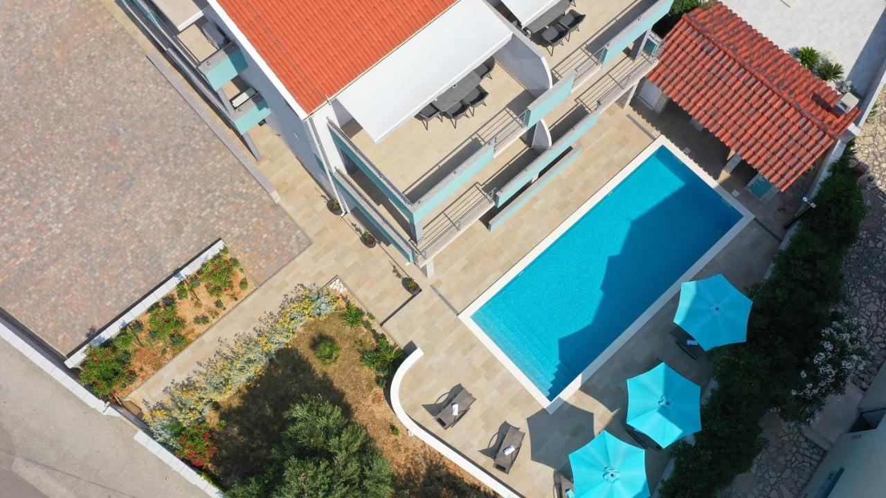 Apartmani "Villa Barbara" Novalja Exterior foto