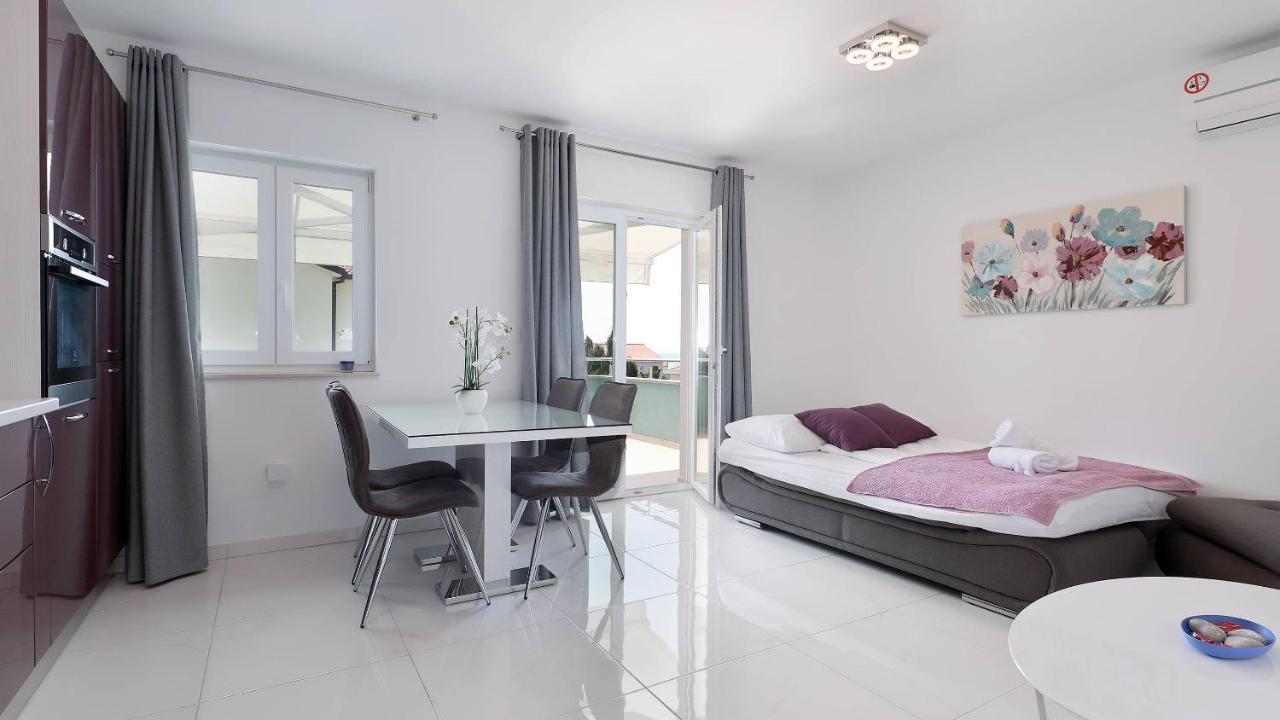 Apartmani "Villa Barbara" Novalja Exterior foto