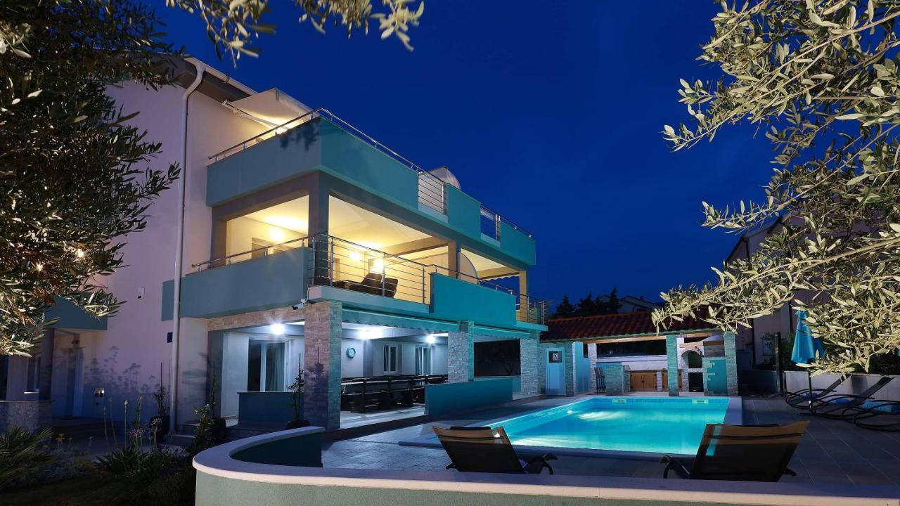 Apartmani "Villa Barbara" Novalja Exterior foto